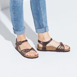 Birkenstock Bali Oiled Leather Sandals